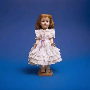WORKS! American Character SWEET SUE 24” WALKER DOLL  1950’s With DISPLAY STAND